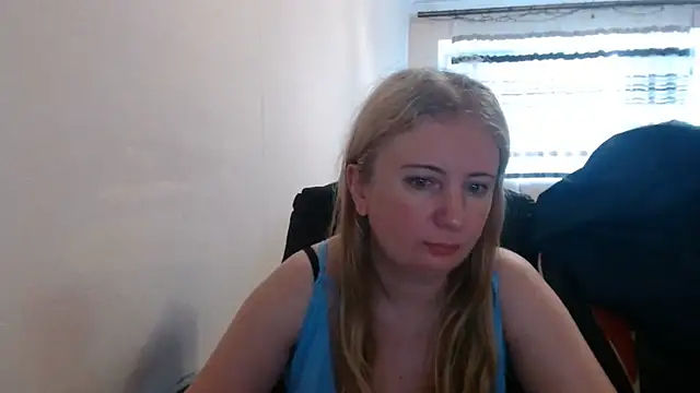 PeterAndJen online show from 06-27-26, 05:57