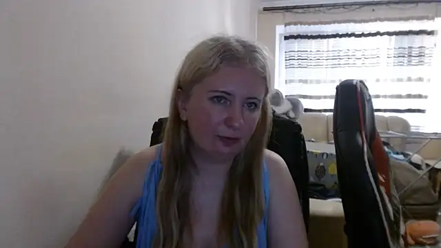 PeterAndJen online show from 06-26-26, 05:41