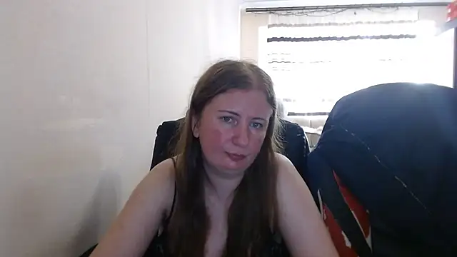 PeterAndJen online show from 07-15-26, 05:53