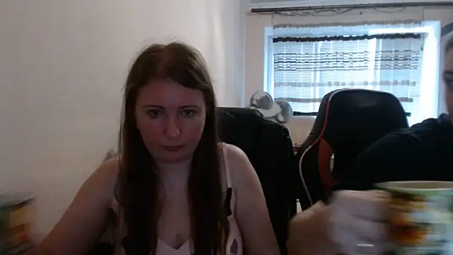 PeterAndJen online show from 07-07-26, 07:39