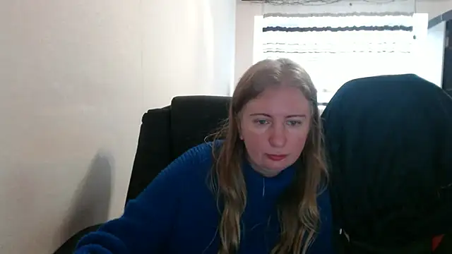 PeterAndJen online show from 01-11-26, 08:32