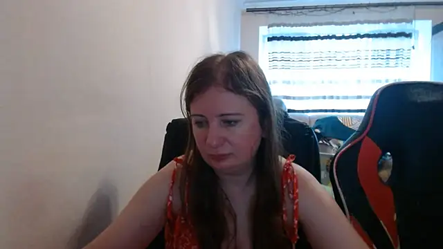 PeterAndJen online show from 07-12-26, 05:19