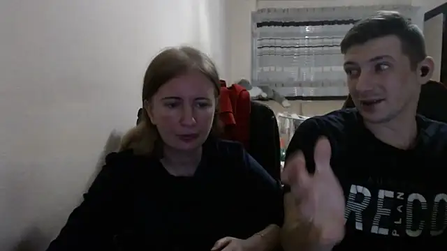 PeterAndJen online show from 10-27-25, 07:26