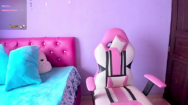 crissn0707 online show from 03-23-26, 12:38