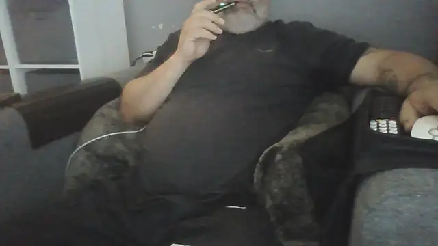 Snapshot of Naturistmale45 chatting on 06-04-26, 07:46 Naturistmale45 online show from 06-04-26, 07:46