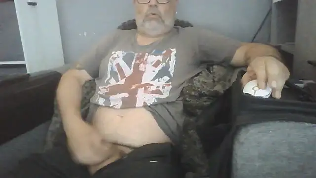 Snapshot of Naturistmale45 chatting on 05-31-26, 09:48 Naturistmale45 online show from 05-31-26, 09:48