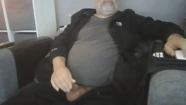 Snapshot of Naturistmale45 chatting on 06-10-26, 07:53 Naturistmale45 online show from 06-10-26, 07:53