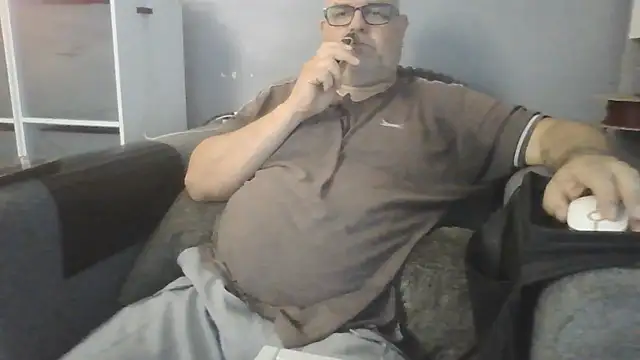 Snapshot of Naturistmale45 chatting on 07-06-26, 08:21 Naturistmale45 online show from 07-06-26, 08:21