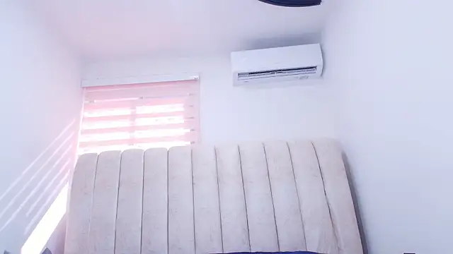 timkerbell  online show from 12-21-25, 07:15