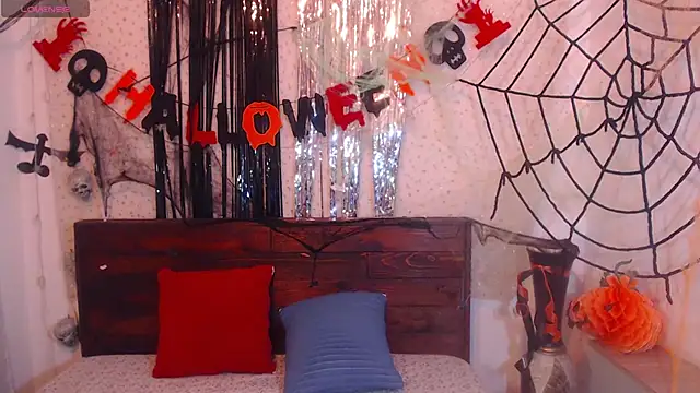 NikkieMilky online show from 10-29-25, 02:10