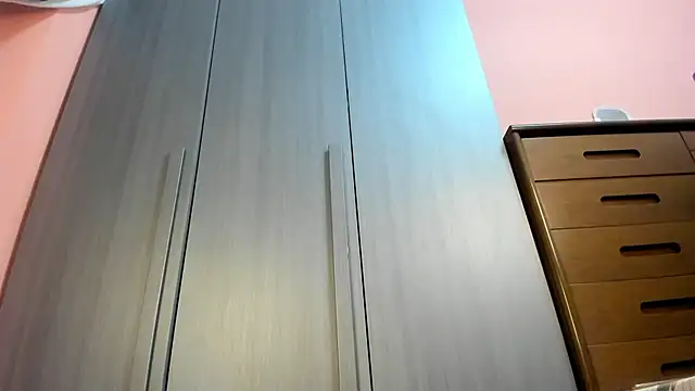 wanderlustxxx  online show from 03-04-26, 07:32