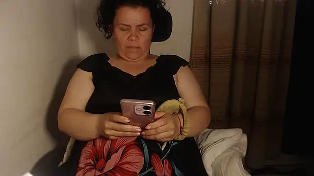 agathamiller01 online show from 07-15-26, 11:01