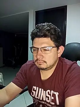 Snapshot of Javibell93 chatting on 03-03-26, 02:51 Javibell93 online show from 03-03-26, 02:51