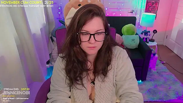 JennKenobi online show from 11-17-25, 03:27