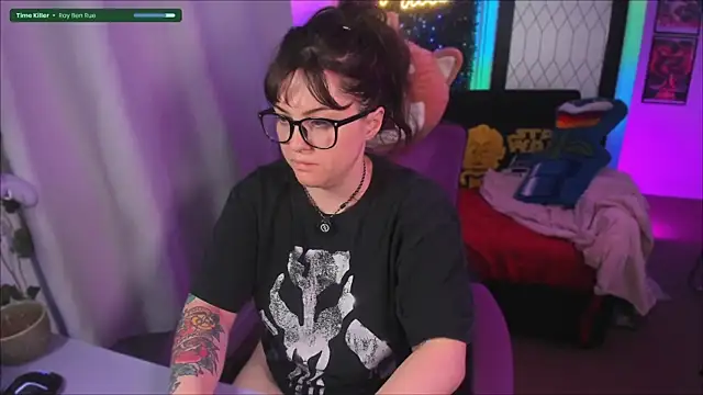 JennKenobi online show from 05-21-26, 02:25
