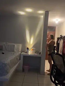 Snapshot of misslulipop chatting on 02-12-26, 01:49 misslulipop online show from 02-12-26, 01:49