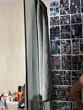 kylie blck online show from 05-09-26, 01:53