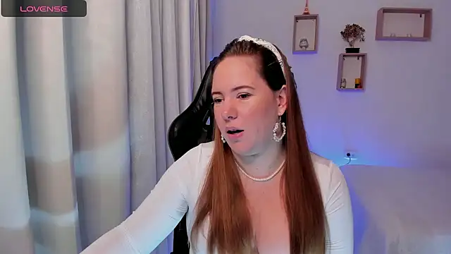 Snapshot of tamy_shine87 chatting on 03-16-25, 12:34 tamy shine87 online show from 03-16-25, 12:34