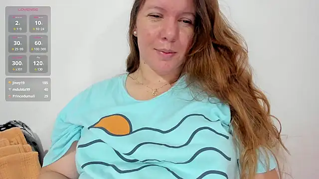 Snapshot of tamy_shine87 chatting on 01-09-25, 03:47 tamy shine87 online show from 01-09-25, 03:47