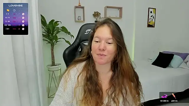 Snapshot of tamy_shine87 chatting on 03-03-25, 05:16 tamy shine87 online show from 03-03-25, 05:16