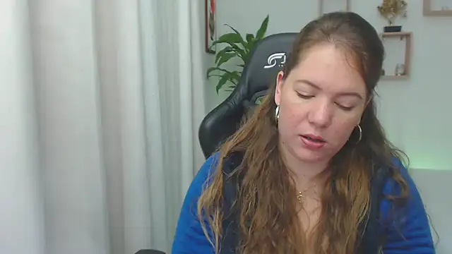 Snapshot of tamy_shine87 chatting on 02-23-25, 02:07 tamy shine87 online show from 02-23-25, 02:07