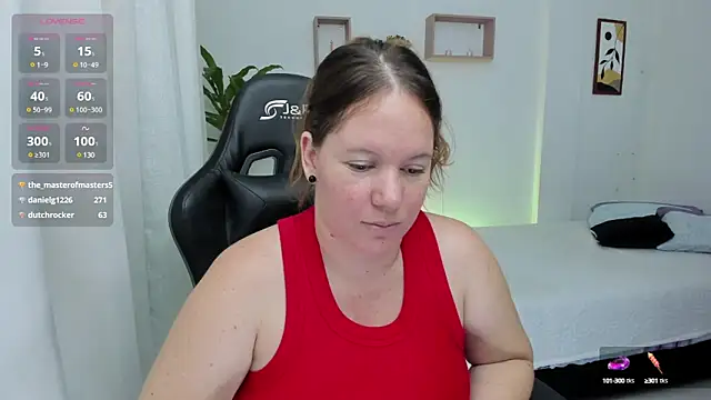 Snapshot of tamy_shine87 chatting on 12-30-24, 04:09 tamy shine87 online show from 12-30-24, 04:09