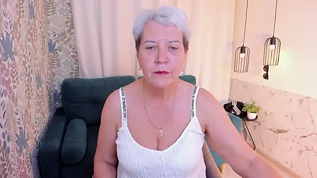 KathySunn online show from 05-18-26, 01:16