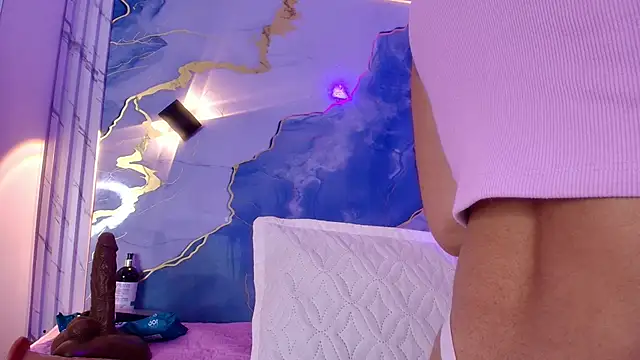 lorrayne  online show from 11-29-25, 12:27