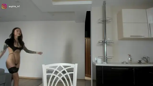  in yan online show from 02-14-26, 04:34