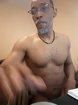 Snapshot of Lonelynudist59 chatting on 01-27-25, 01:41 Lonelynudist59 online show from 01-27-25, 01:41