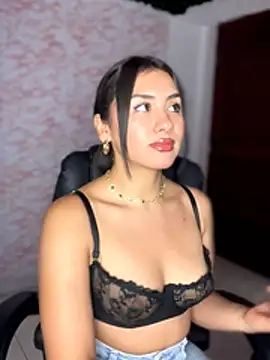 Snapshot of Ambar_pe_ chatting on 01-31-26, 07:12 Ambar pe online show from 01-31-26, 07:12