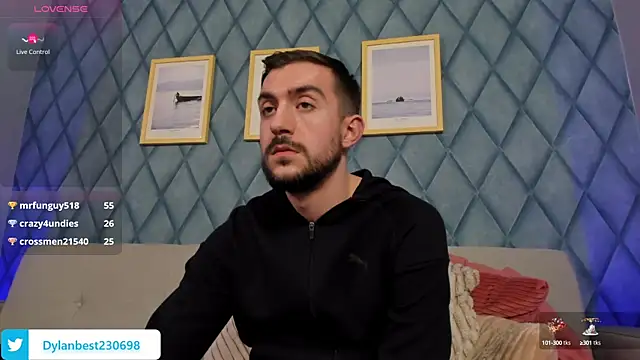 Snapshot of Dylan_Best chatting on 03-18-25, 02:50 Dylan Best online show from 03-18-25, 02:50