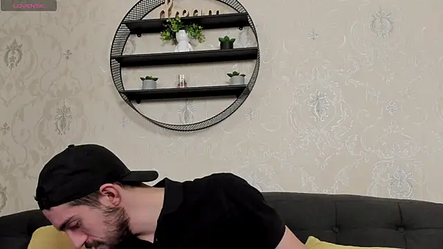 Snapshot of Dylan_Best chatting on 02-06-26, 11:01 Dylan Best online show from 02-06-26, 11:01