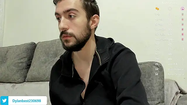 Dylan Best online show from 11-24-25, 04:34