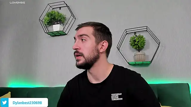 Dylan Best online show from 11-05-25, 10:57