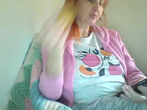 MssAngela online show from 12-16-25, 05:55