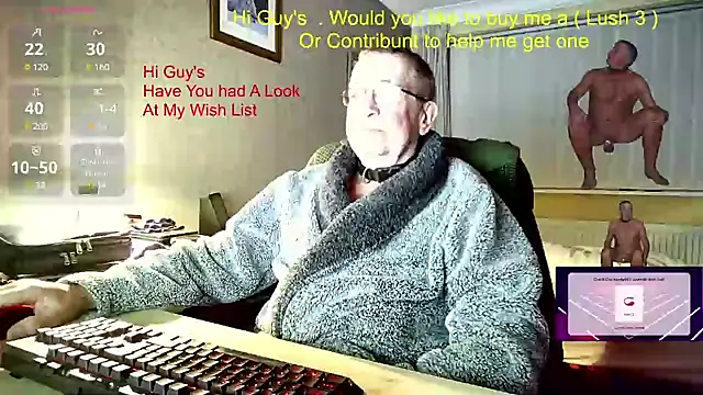 Snapshot of Aandy62 chatting on 12-11-24, 06:36 Aandy62 online show from 12-11-24, 06:36