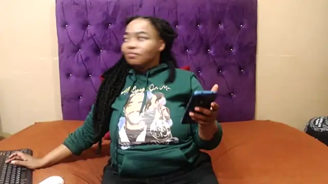 Snapshot of EBONYBUSTYY chatting on 05-08-26, 05:17 EBONYBUSTYY online show from 05-08-26, 05:17