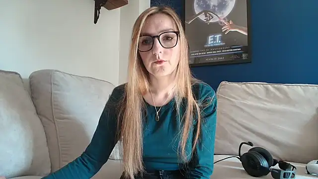 short sweetpea online show from 09-30-25, 10:21
