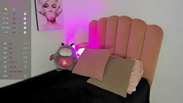 Snapshot of julieth_sanz chatting on 01-21-25, 01:00 julieth sanz online show from 01-21-25, 01:00