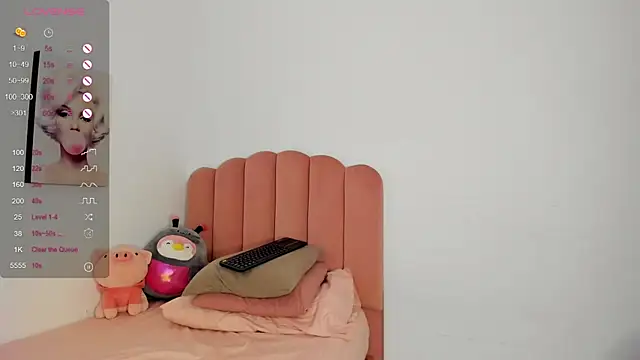 Snapshot of julieth_sanz chatting on 01-28-25, 02:42 julieth sanz online show from 01-28-25, 02:42