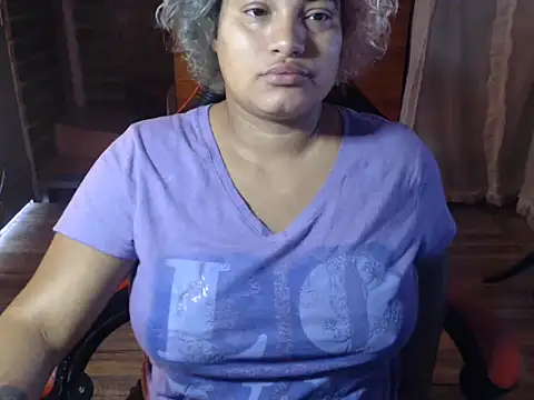 Hilarybunnyy online show from 03-28-26, 03:35