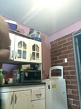 Hilarybunnyy online show from 02-25-26, 12:00