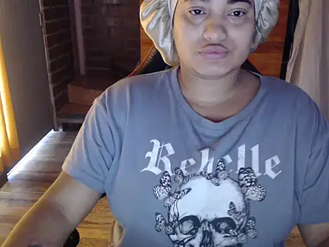 Hilarybunnyy online show from 03-23-26, 03:34