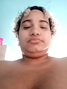 Hilarybunnyy online show from 02-02-26, 07:24