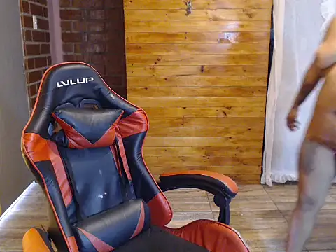 Hilarybunnyy online show from 03-14-26, 02:12