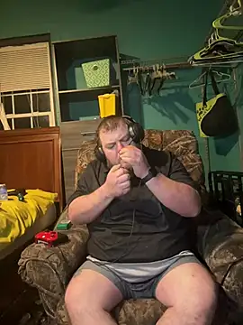 Snapshot of fatdickdaddy448 chatting on 12-26-24, 12:03 fatdickdaddy448 online show from 12-26-24, 12:03