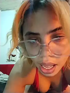 isexynara online show from 05-29-26, 08:09