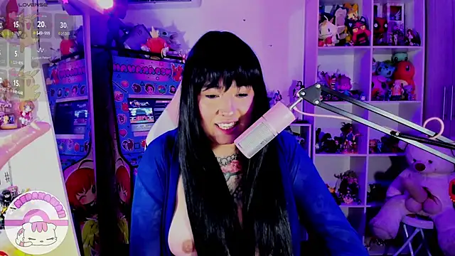 Snapshot of meda_kawaii_ chatting on 01-18-25, 01:52 meda kawaii  online show from 01-18-25, 01:52