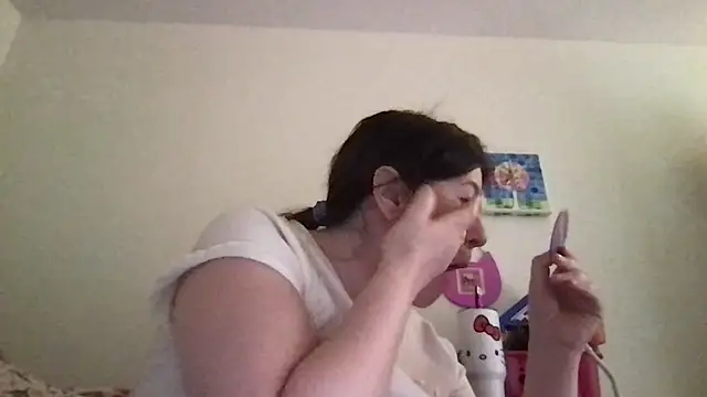 HYPHYtype online show from 10-26-25, 10:43